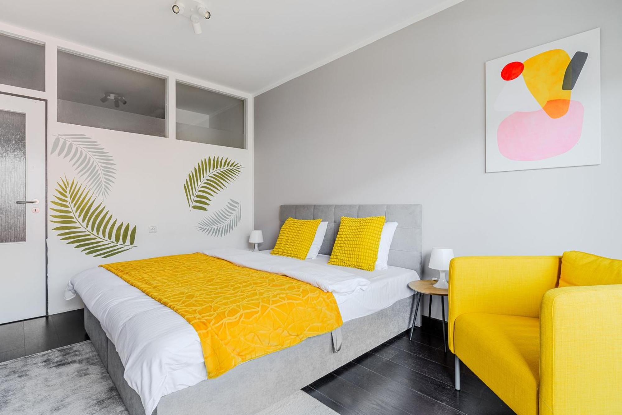 Apartments With Large Balcony, Parking Prága Kültér fotó
